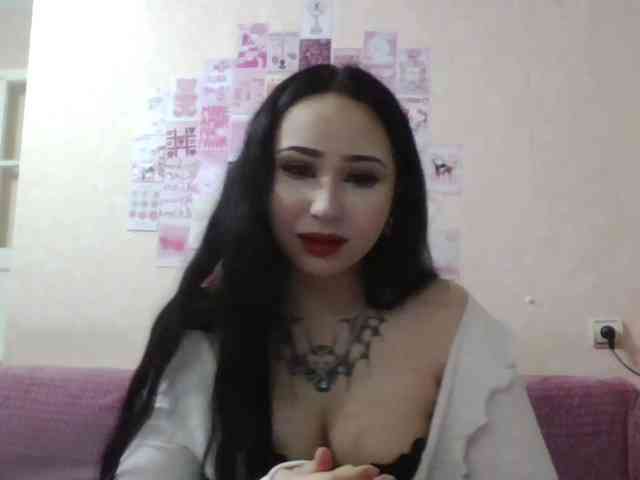 HalinaMogg webcam