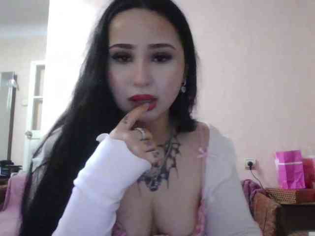 HalinaMogg webcam