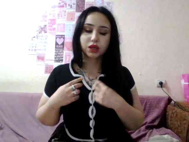 HalinaMogg webcam