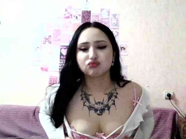 HalinaMogg Live Webcam on BongaCams