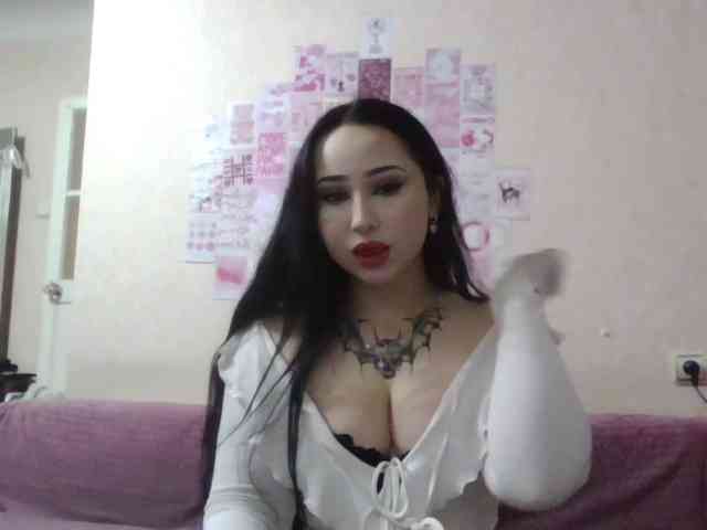 HalinaMogg webcam