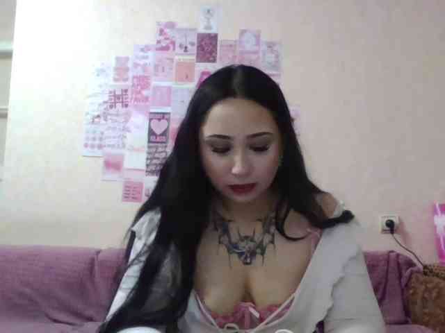 HalinaMogg webcam