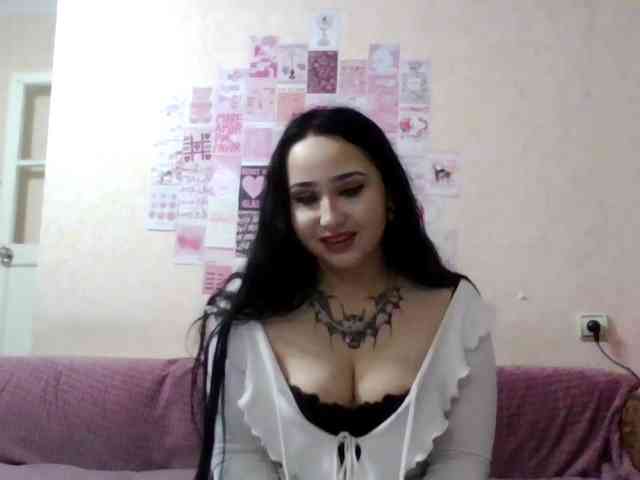 HalinaMogg webcam