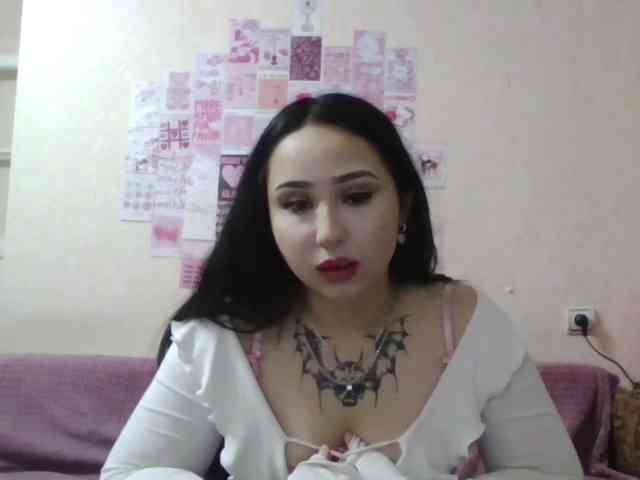 HalinaMogg webcam
