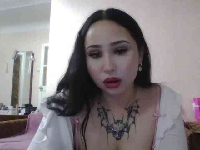HalinaMogg webcam