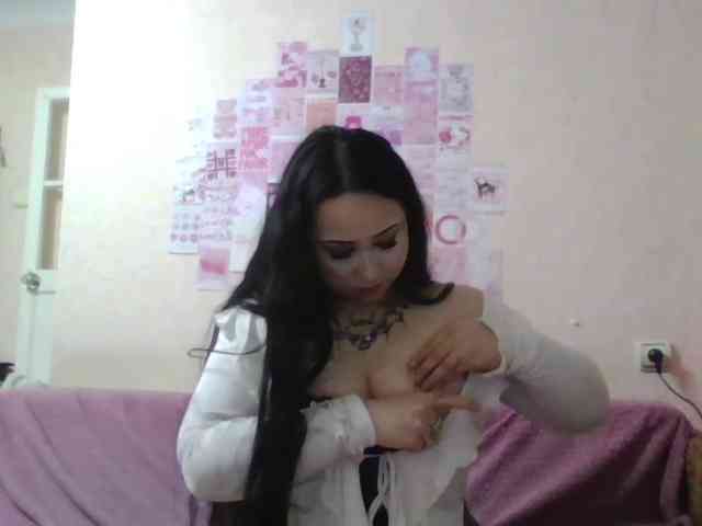 HalinaMogg webcam