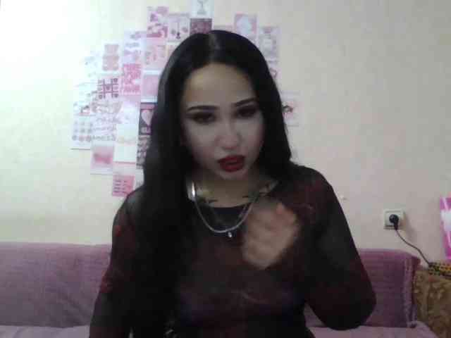 HalinaMogg webcam