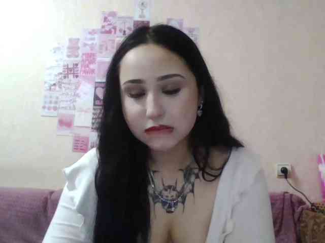 HalinaMogg webcam