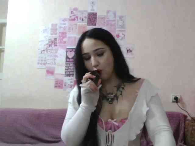 HalinaMogg webcam