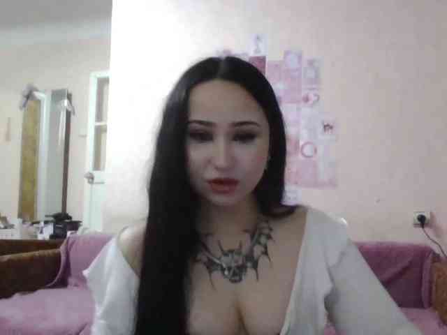 HalinaMogg webcam