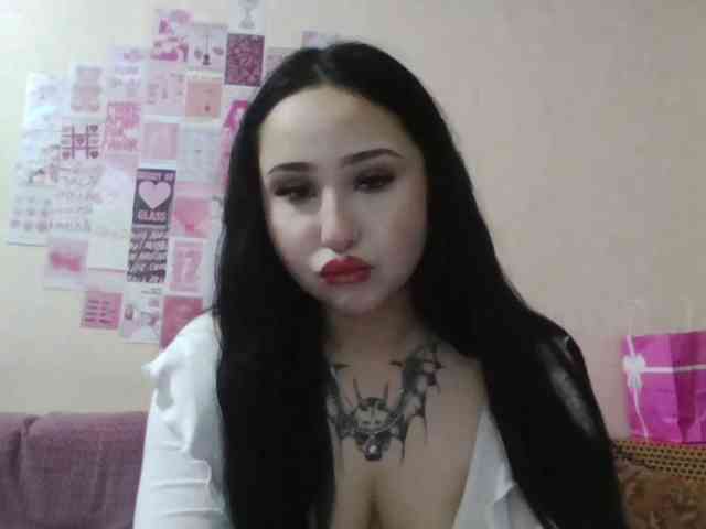 HalinaMogg webcam