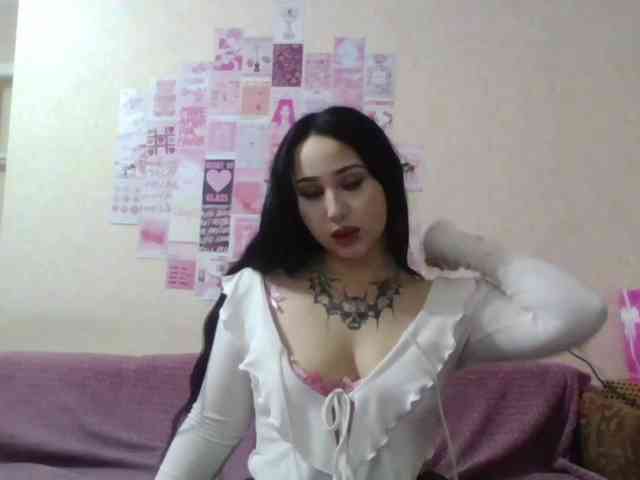 HalinaMogg webcam