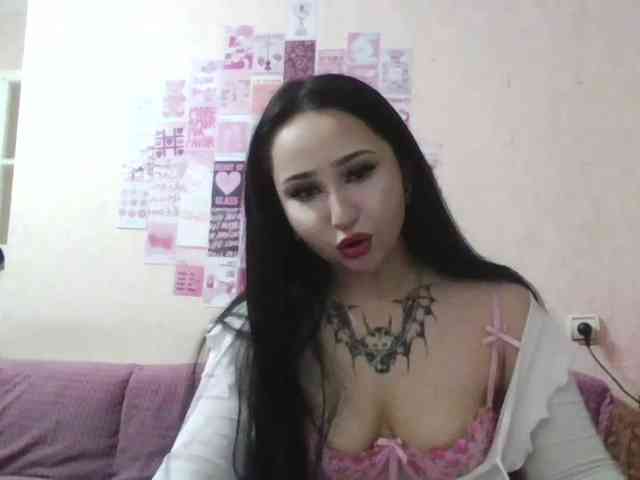 HalinaMogg webcam