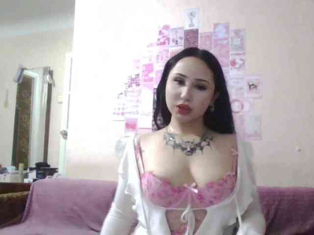 HalinaMogg webcam