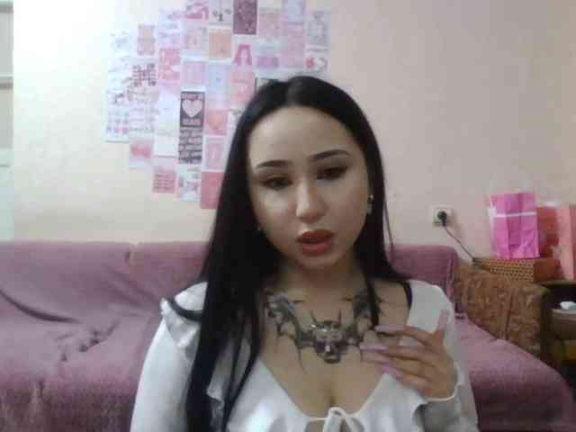 HalinaMogg