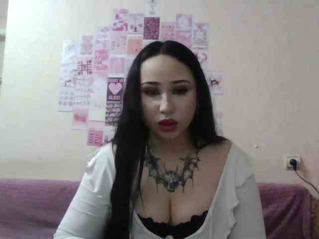 HalinaMogg webcam