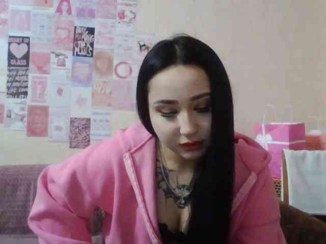 HalinaMogg