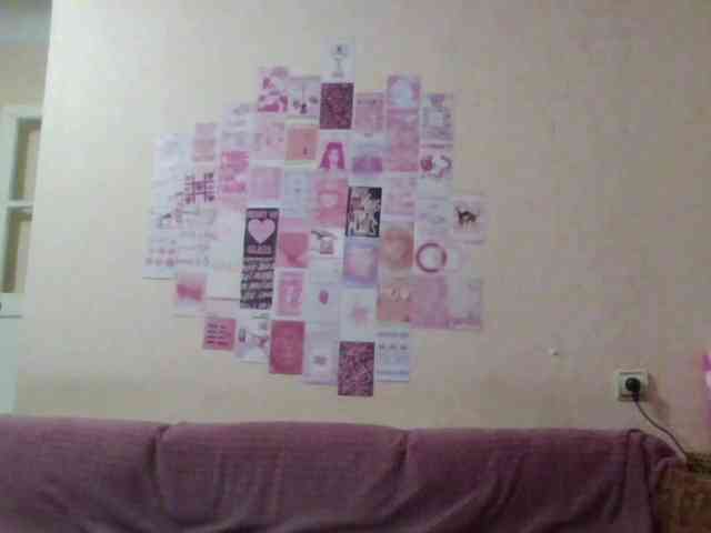 HalinaMogg webcam