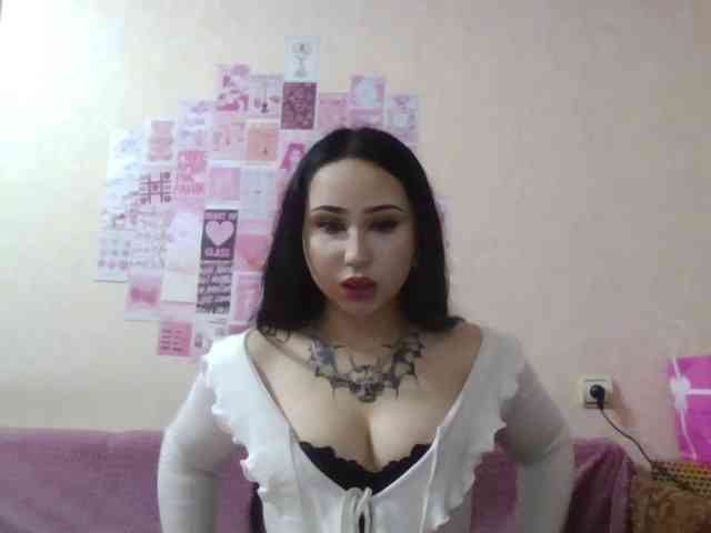 HalinaMogg webcam