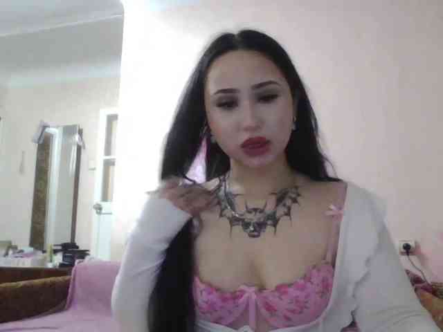 HalinaMogg webcam