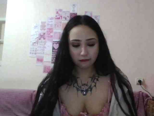 HalinaMogg webcam