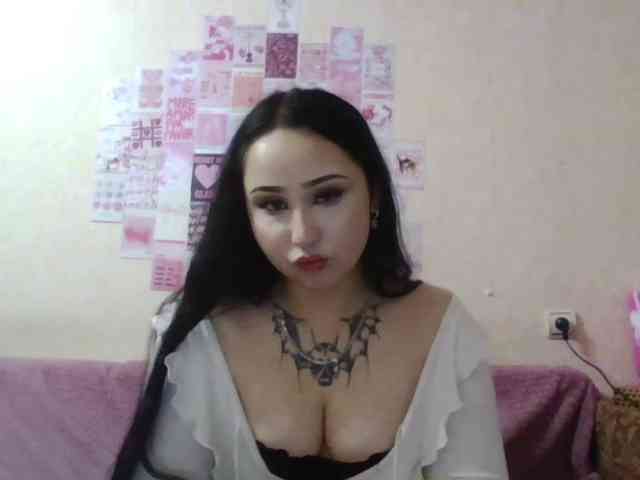 HalinaMogg webcam