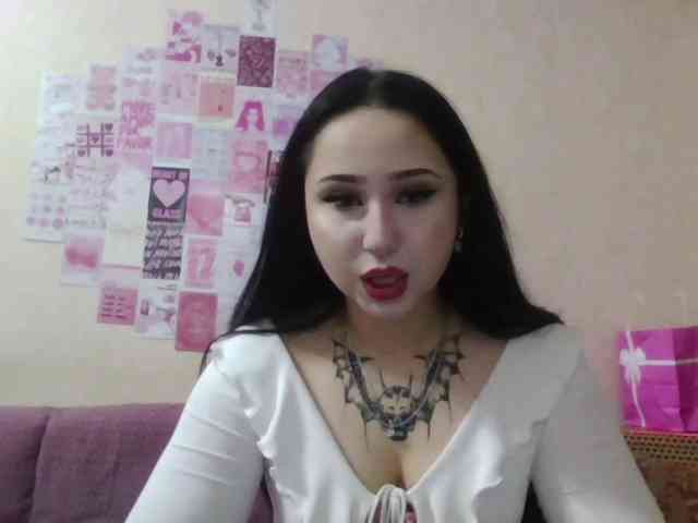 HalinaMogg webcam
