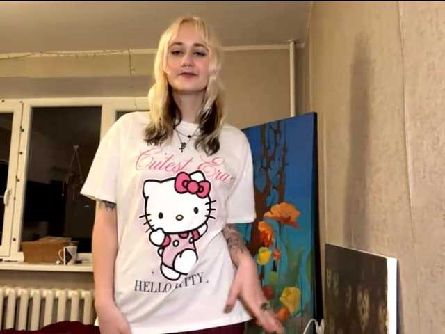 MaryjaneMacdougal webcam