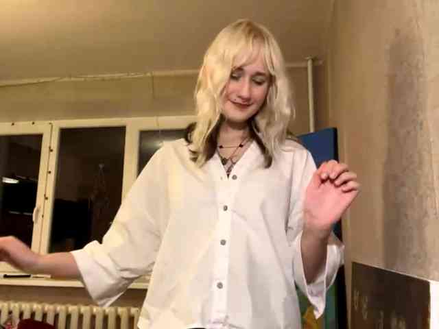 MaryjaneMacdougal webcam