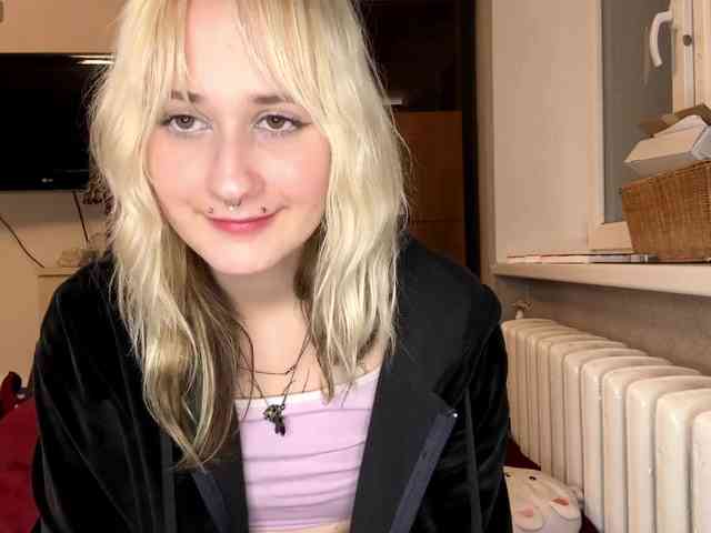 MaryjaneMacdougal MaryjaneMacdougal