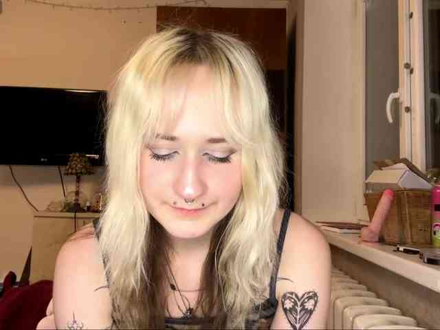 MaryjaneMacdougal MaryjaneMacdougal