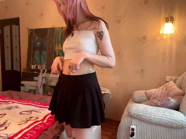 MaryjaneMacdougal webcam