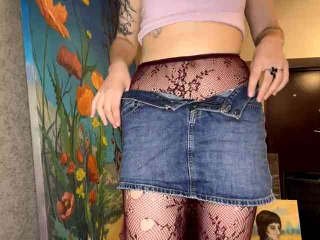 MaryjaneMacdougal webcam