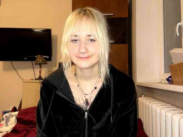 MaryjaneMacdougal webcam