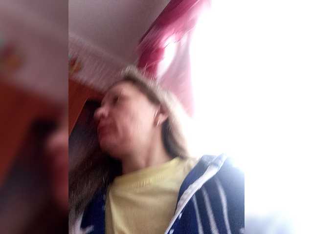 NormaHall's BongaCams show and profile