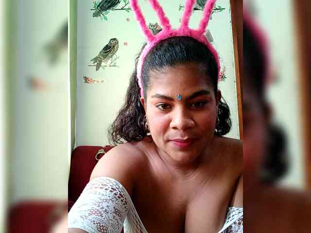 Laperversa Live Webcam on BongaCams