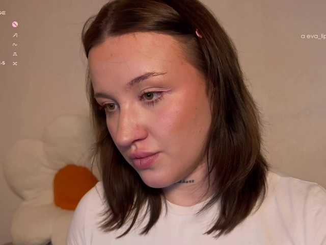 Eva-Kisa's BongaCams show and profile