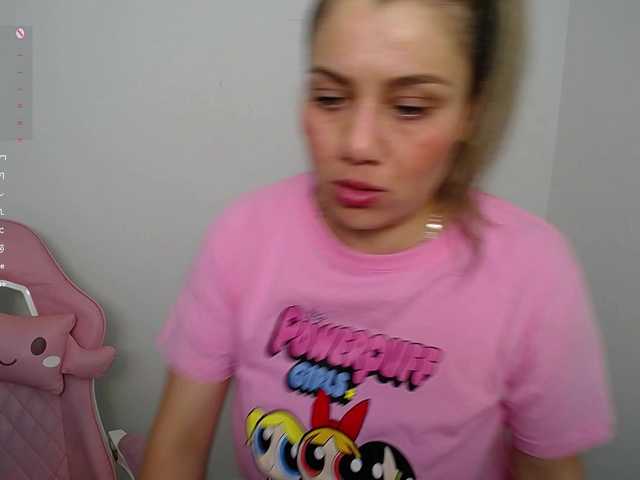 Isabella-wish1's BongaCams show and profile