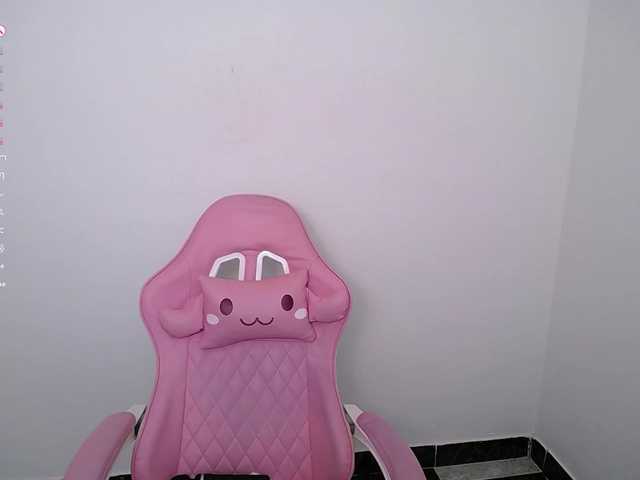 Isabella-wish1's BongaCams show and profile