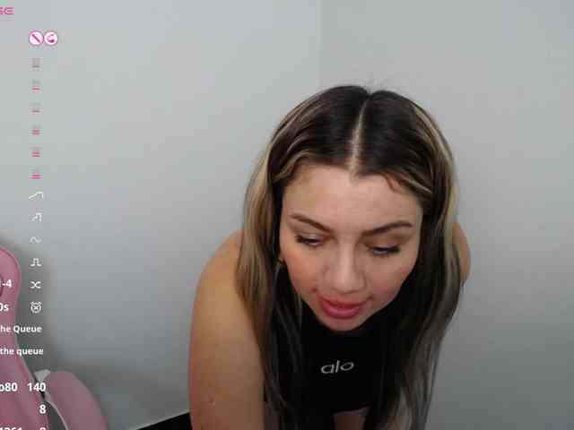 Isabella-wish1 webcam