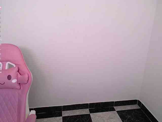 Isabella-wish1 webcam