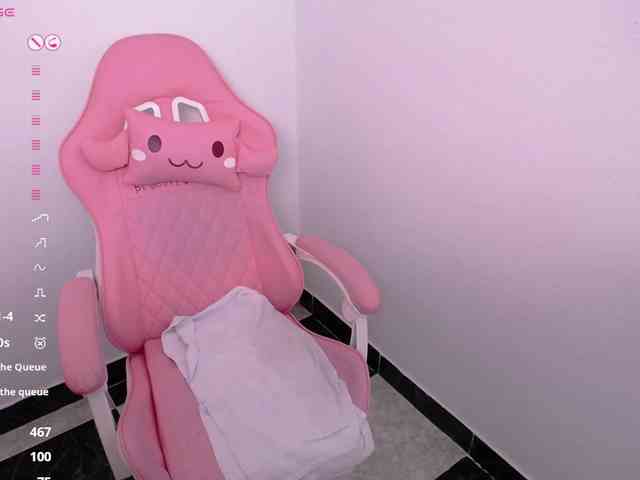 Isabella-wish1 webcam