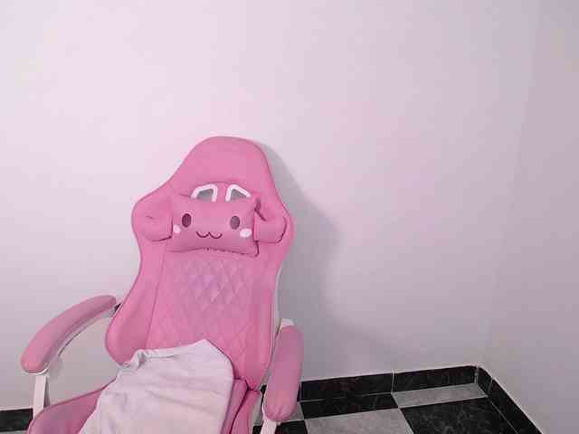 Isabella-wish1 webcam