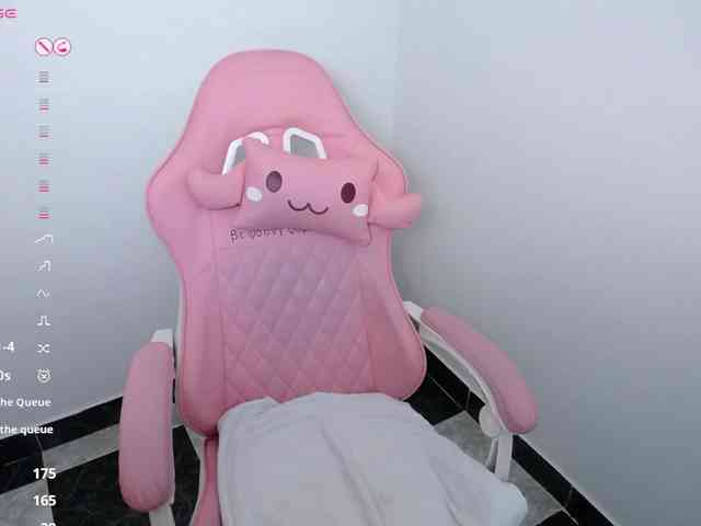 Isabella-wish1 webcam