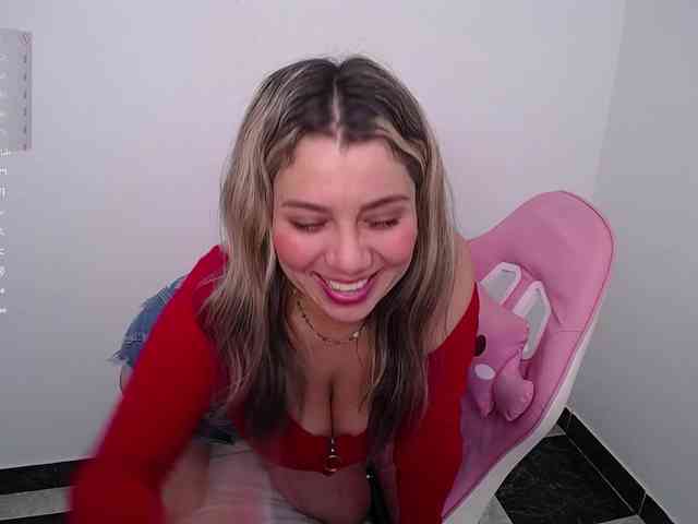 Isabella-wish1 webcam