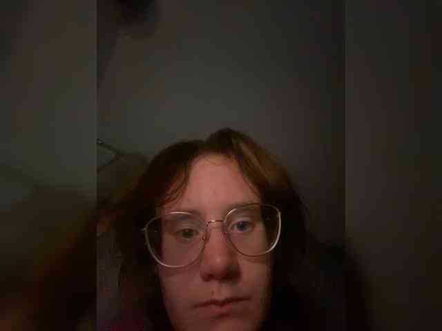 Lili-42 webcam