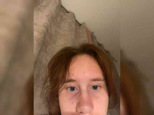 Lili-42 webcam