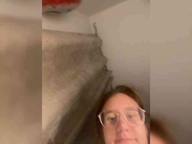 Lili-42 webcam