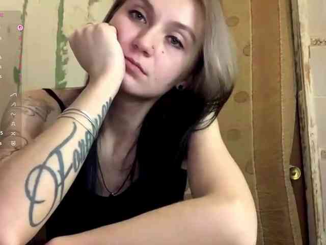 NakitaBayardo webcam