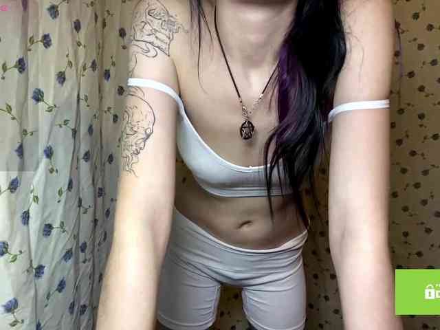 NakitaBayardo webcam